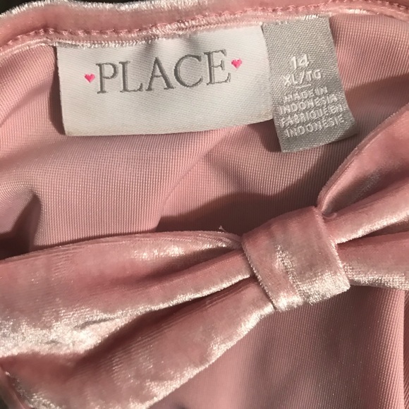 Girls pink velvet skater dress! Size 14 - Picture 5 of 7